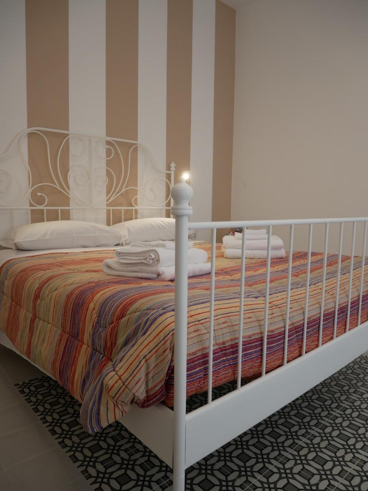Casa Vacanza B&G Lecce Exterior photo